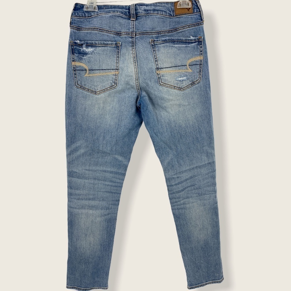 American Eagle distressed button fly skinny Jean’s SZ 4
